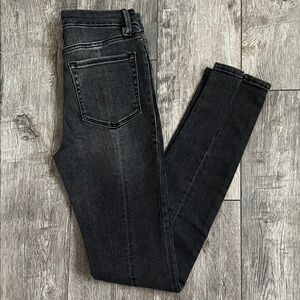 GOOD AMERICAN SKINNY JEANS